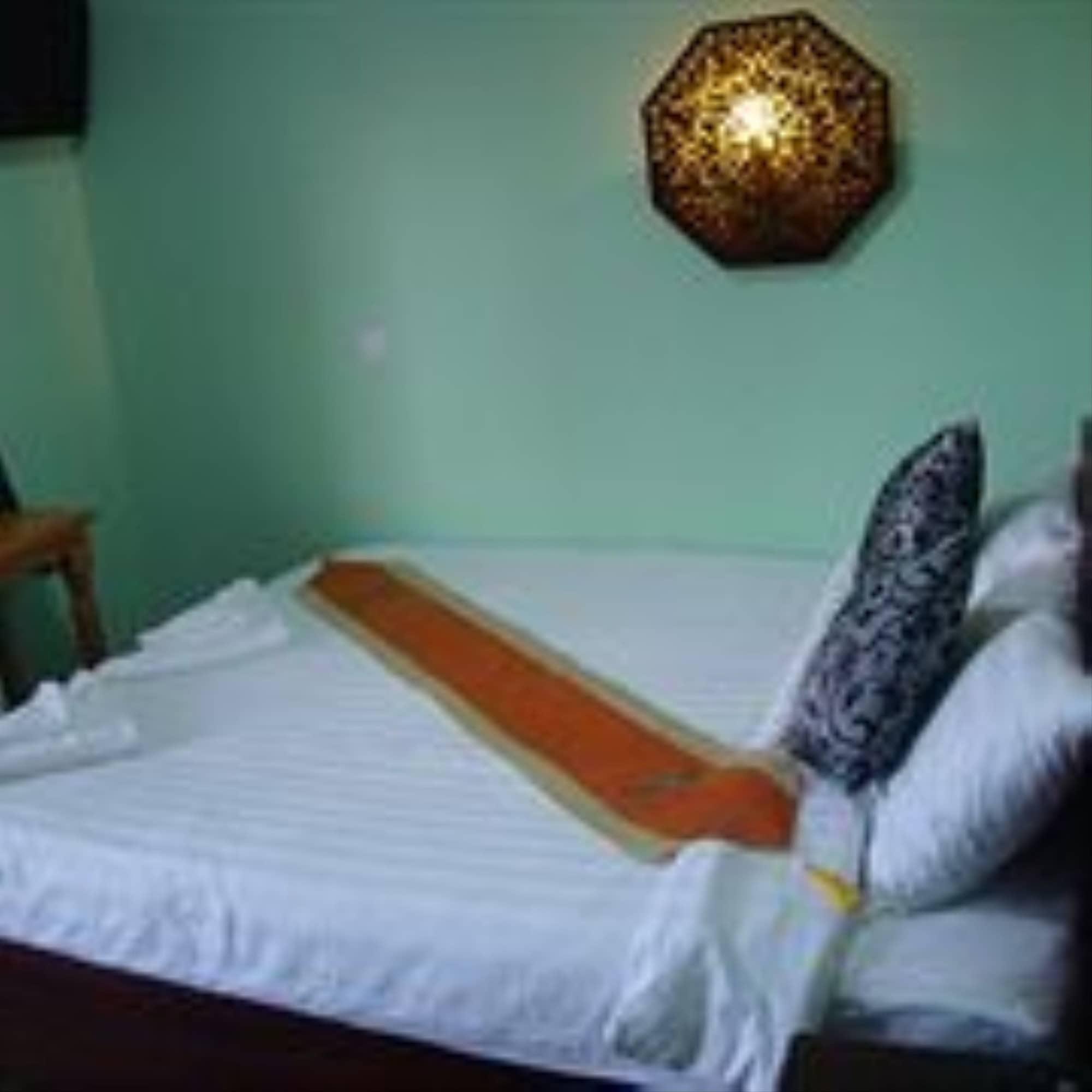 Rs II Guesthouse Phnom Penh Exterior photo