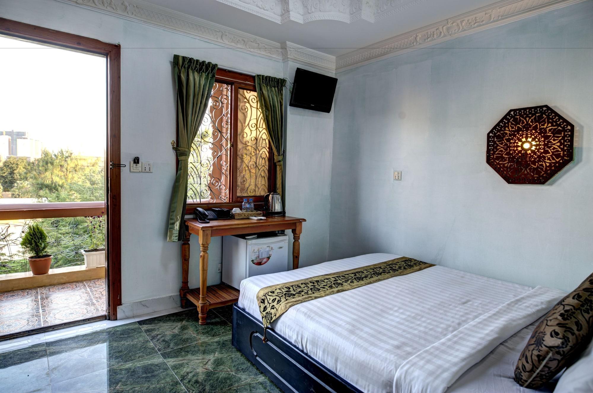 Rs II Guesthouse Phnom Penh Exterior photo