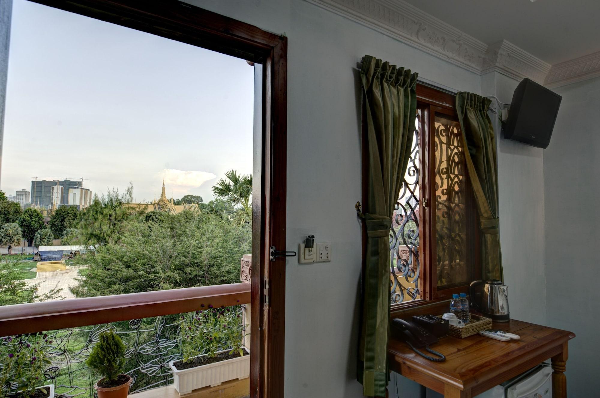 Rs II Guesthouse Phnom Penh Exterior photo