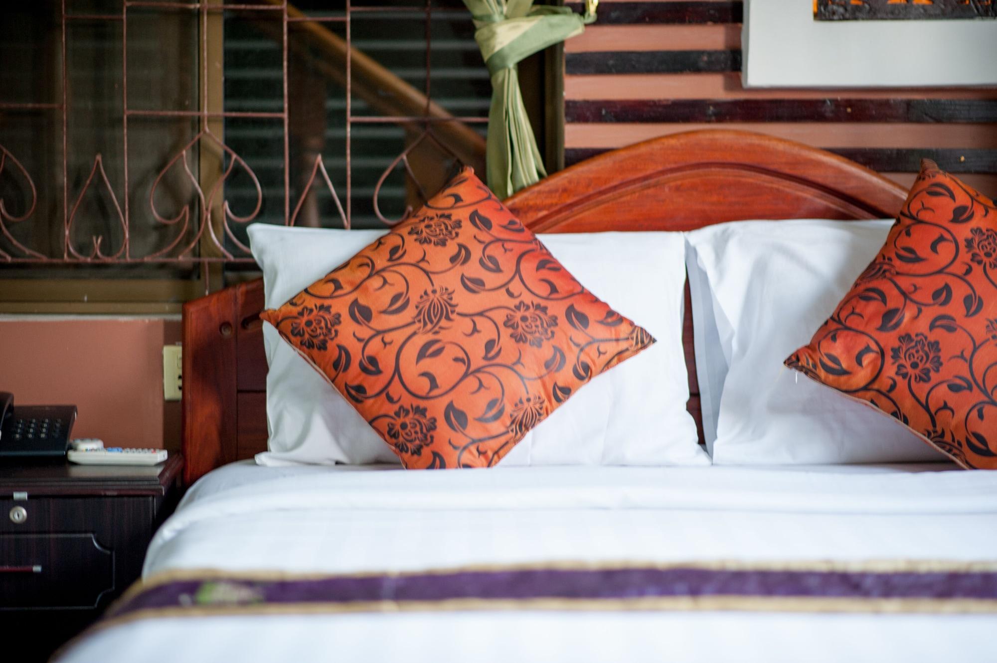 Rs II Guesthouse Phnom Penh Exterior photo