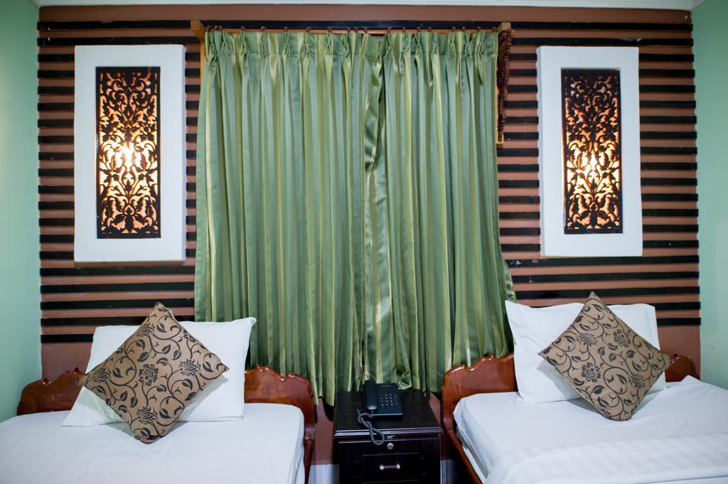 Rs II Guesthouse Phnom Penh Exterior photo