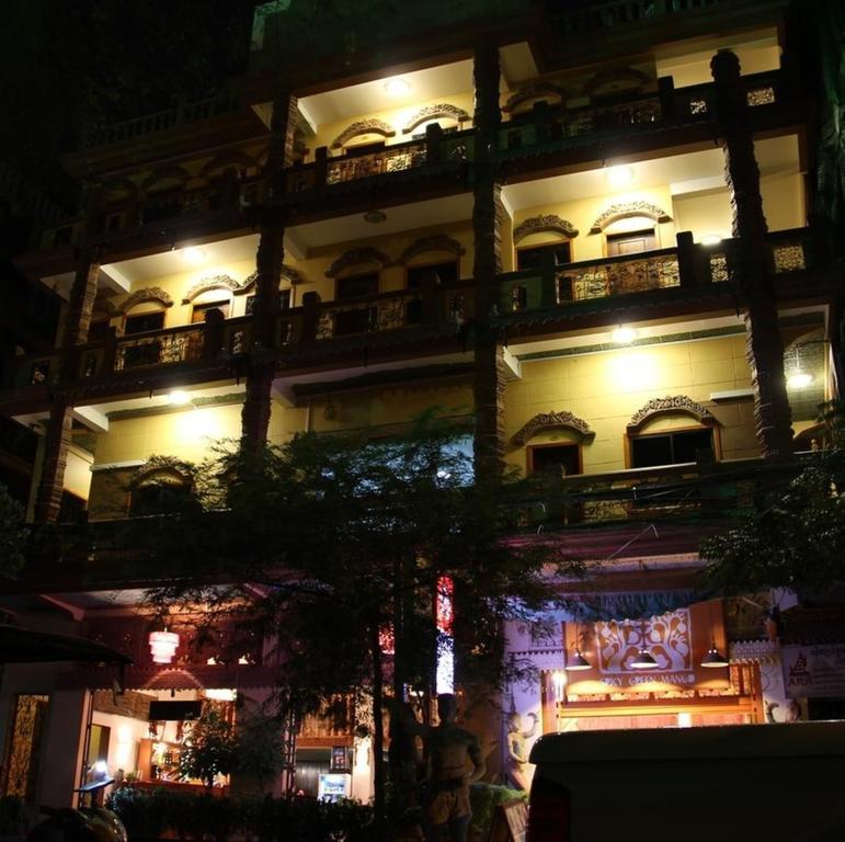 Rs II Guesthouse Phnom Penh Exterior photo
