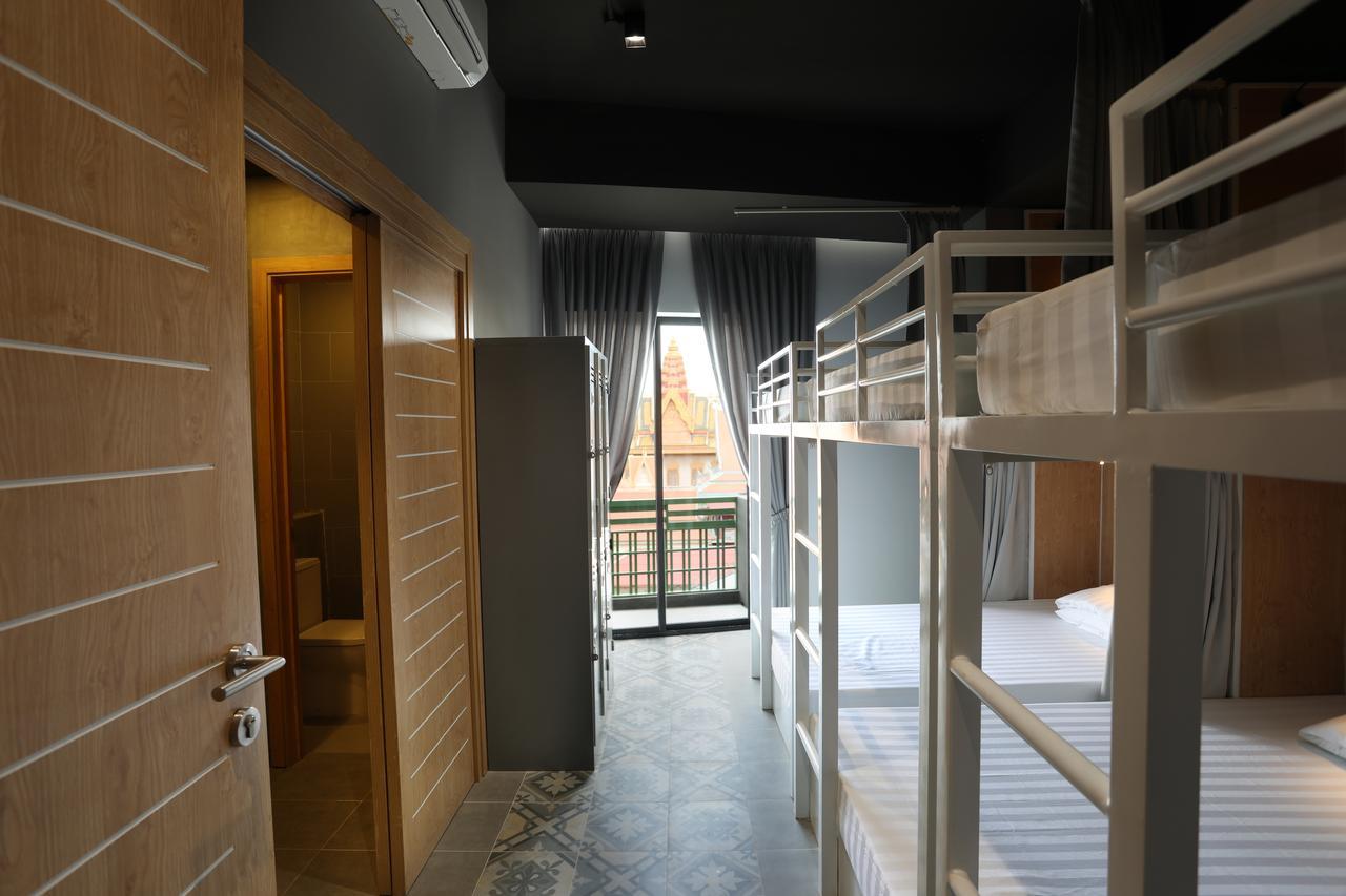 Rs II Guesthouse Phnom Penh Exterior photo