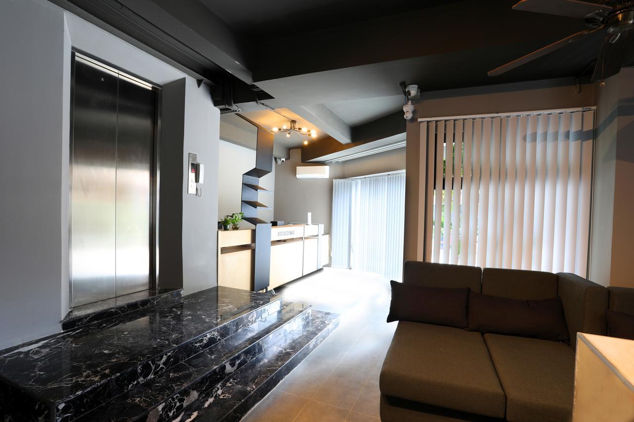 Rs II Guesthouse Phnom Penh Exterior photo